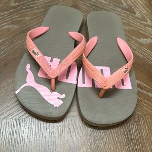 Puma Flip-Flops, 9.5